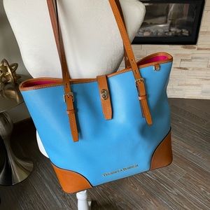 Dooney and Bourke Bucket Bag